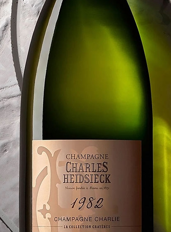 1982 Charles Heidsieck 'Champagne Charlie' Brut Millesime - Image 3